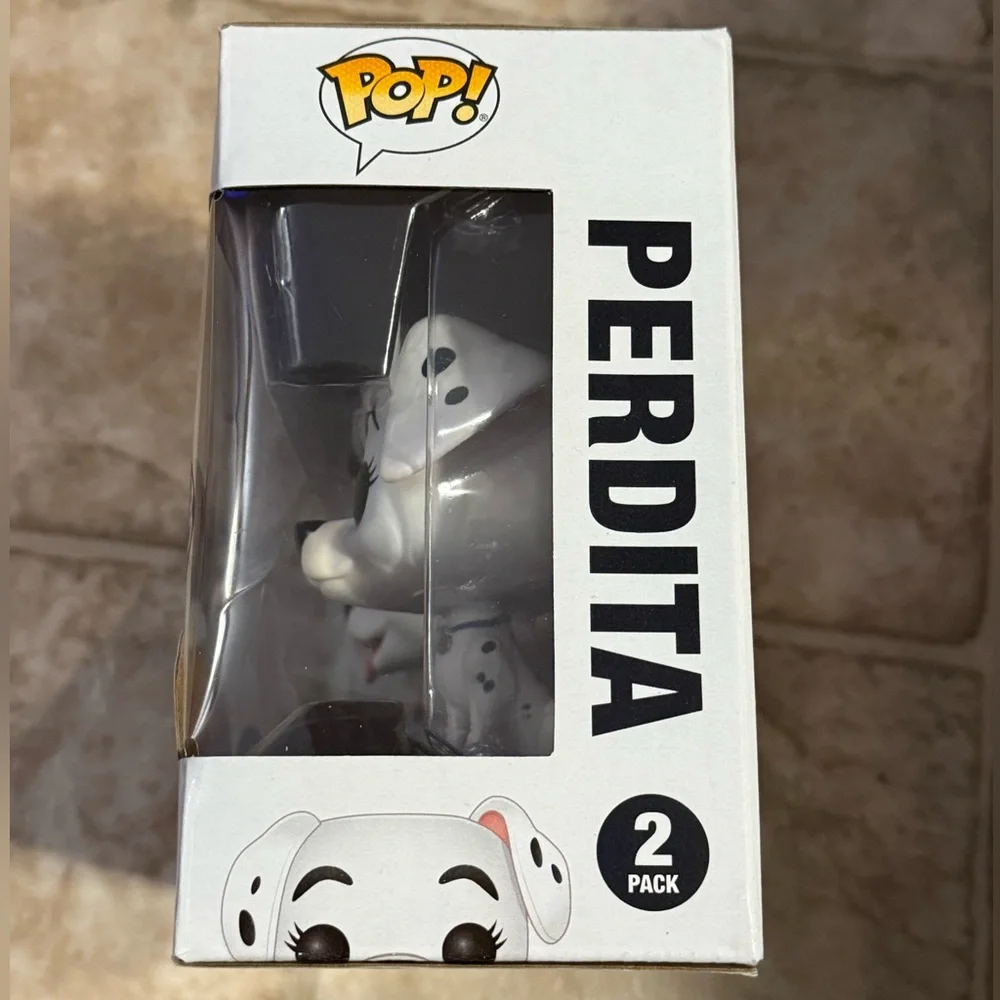 Funko Disney 100 Dalmatians Pongo and Perdita Set - Picture 5 of 6